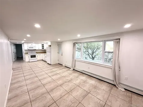 48 Illinois Avenue Long Beach NY 11561