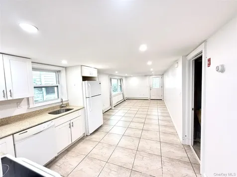 48 Illinois Avenue Long Beach NY 11561