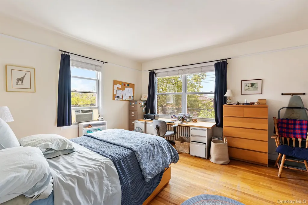 2536 Lurting Avenue Bronx NY 10469