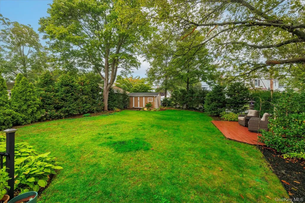 474 Windsor Place Oceanside NY 11572