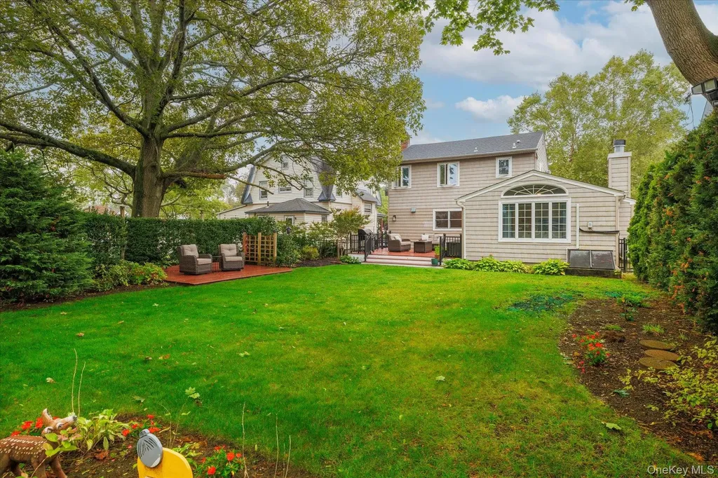 474 Windsor Place Oceanside NY 11572