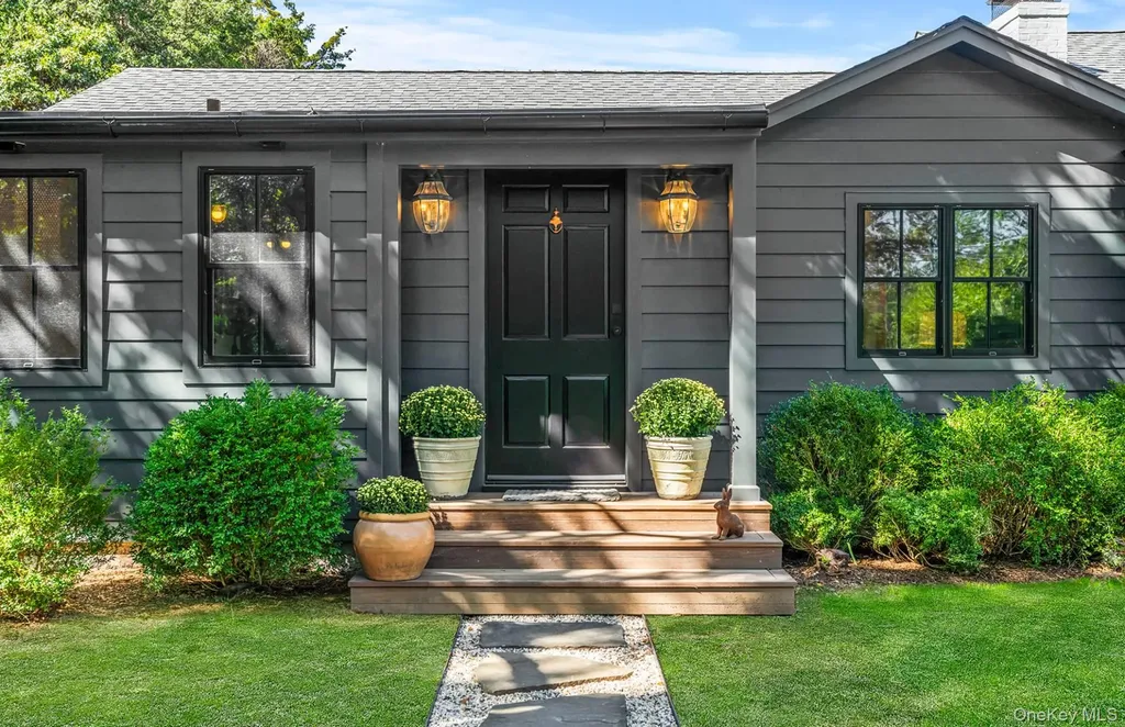 7 Sims Avenue Sag Harbor NY 11963