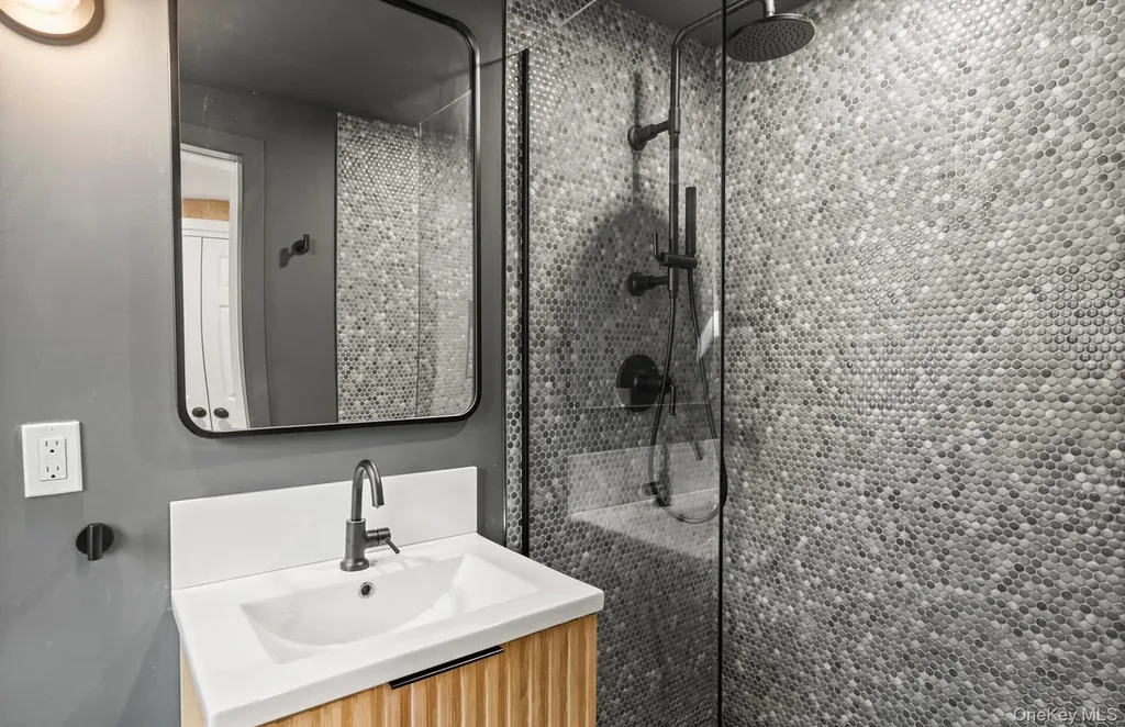 7 Sims Avenue Sag Harbor NY 11963
