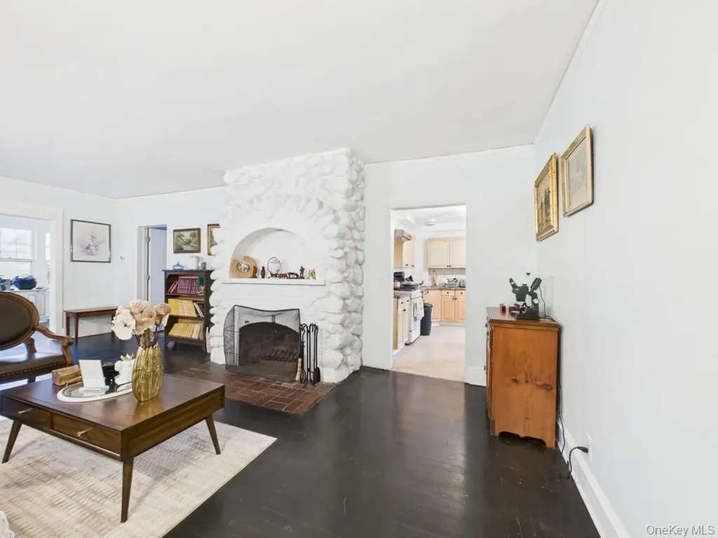 512 5th Street Mamaroneck NY 10543