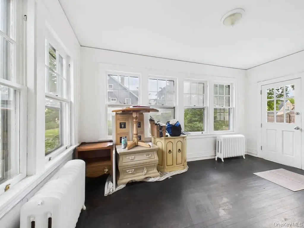 512 5th Street Mamaroneck NY 10543