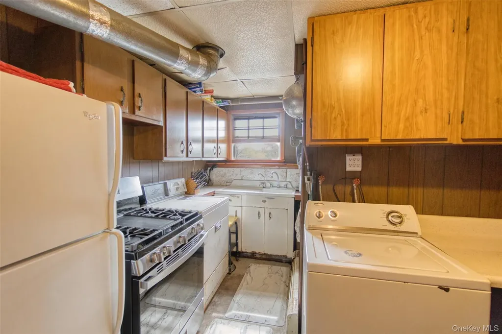 315 Pine Bush Road Stone Ridge NY 12484