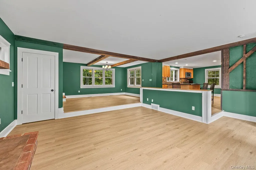 127 Route 100 Katonah NY 10536
