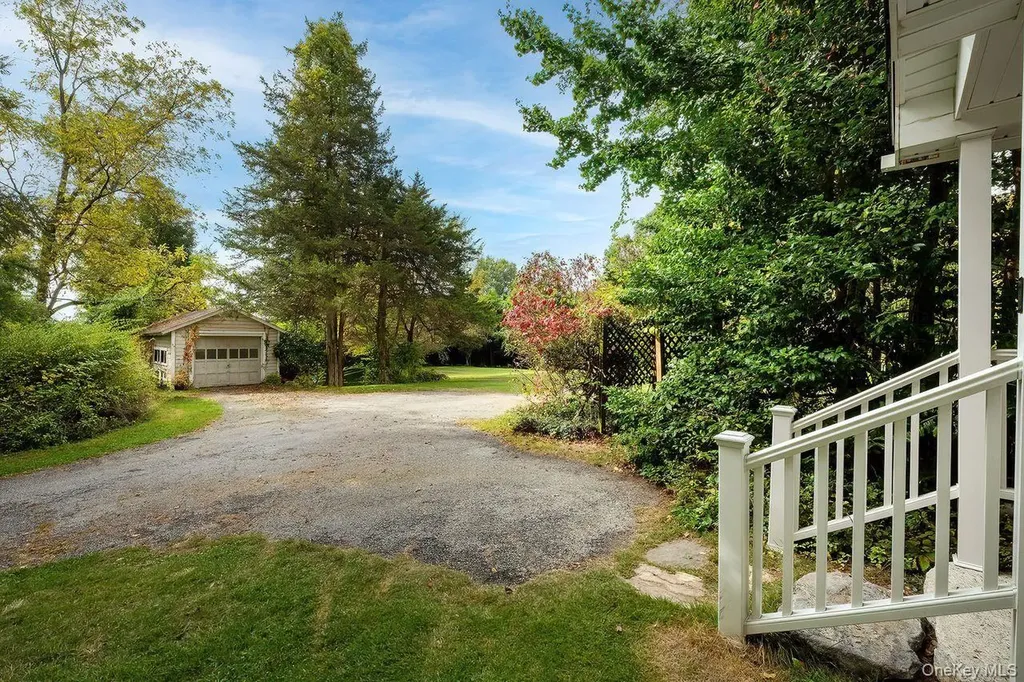 127 Route 100 Katonah NY 10536