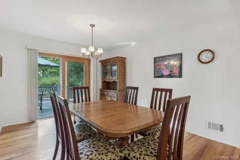 203 Hilltop Drive Nyack NY 10960