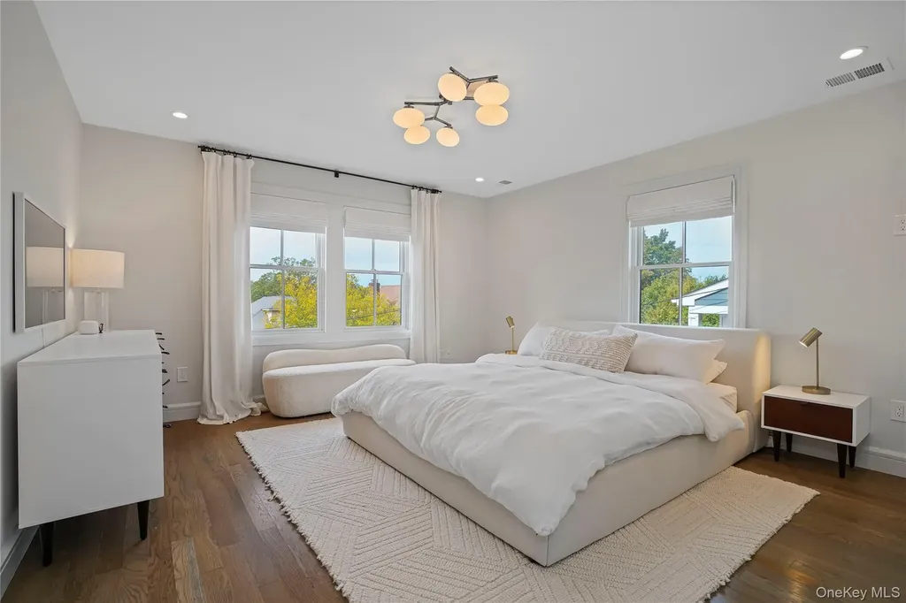 406 Sixth Avenue Pelham NY 10803