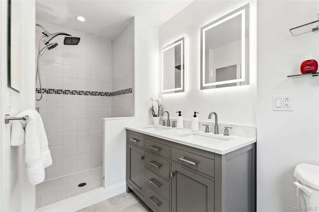 17 Leatherstocking Lane Mamaroneck NY 10543
