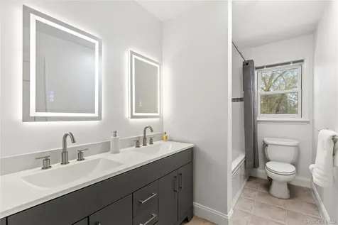 17 Leatherstocking Lane Mamaroneck NY 10543