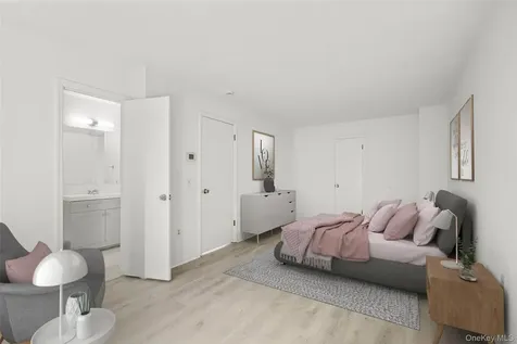 25 Laurel Court Fishkill NY 12524