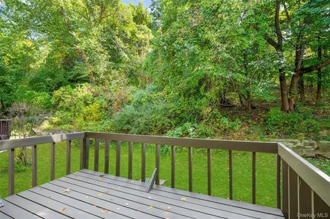 25 Laurel Court Fishkill NY 12524