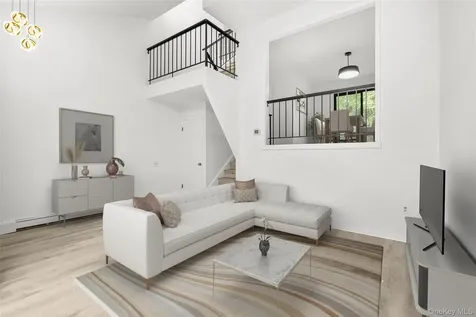 25 Laurel Court Fishkill NY 12524