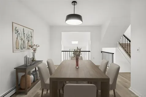 25 Laurel Court Fishkill NY 12524