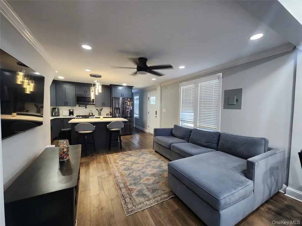 353 Underhill Avenue Bronx NY 10473