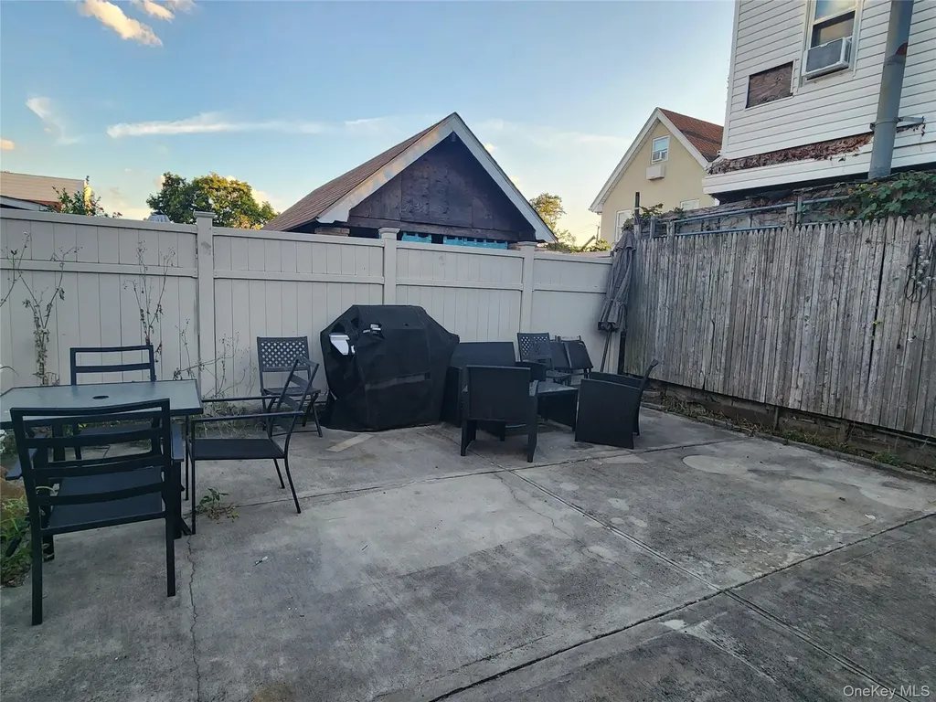 353 Underhill Avenue Bronx NY 10473