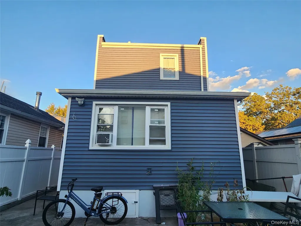353 Underhill Avenue Bronx NY 10473