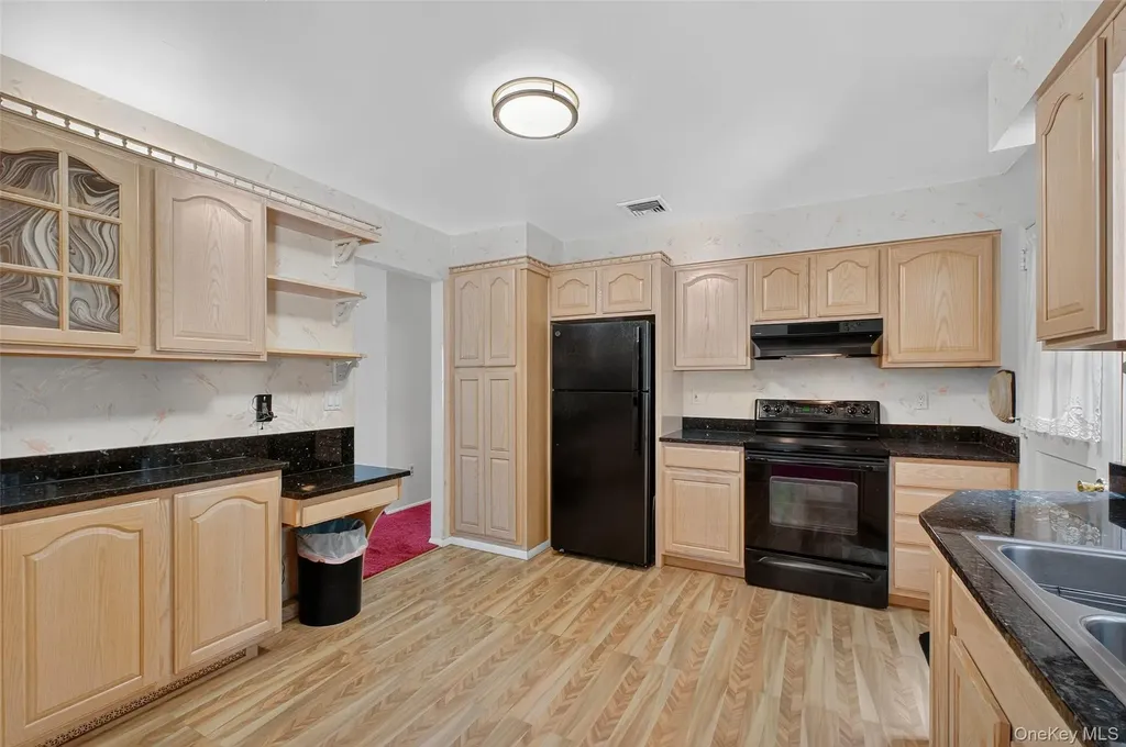 97 Friendly Road Mahopac NY 10541