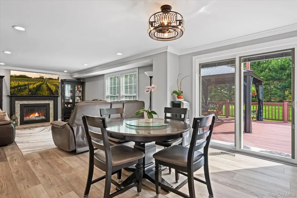 4 Foreston Circle Manorville NY 11949