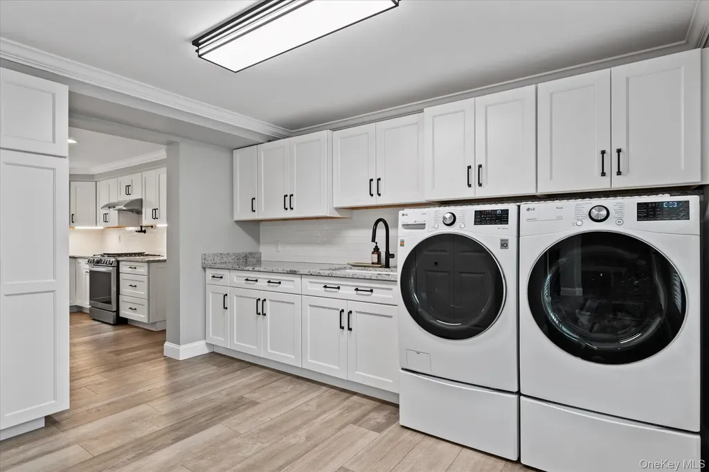 4 Foreston Circle Manorville NY 11949