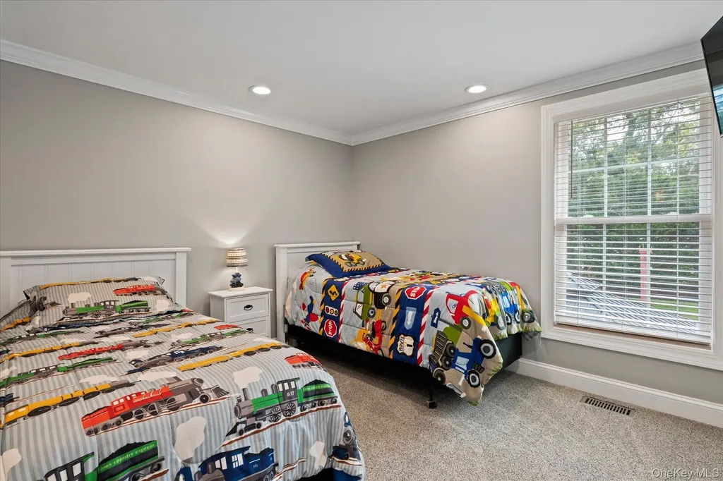 4 Foreston Circle Manorville NY 11949