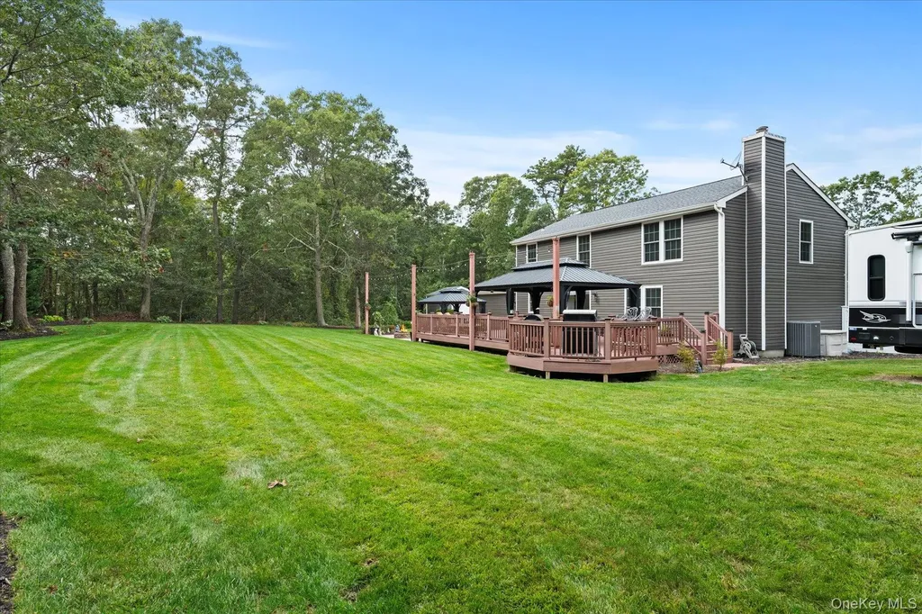 4 Foreston Circle Manorville NY 11949
