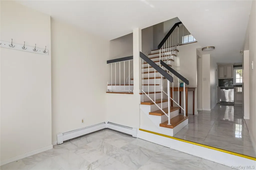 44 Apple Tree Drive Hauppauge NY 11788