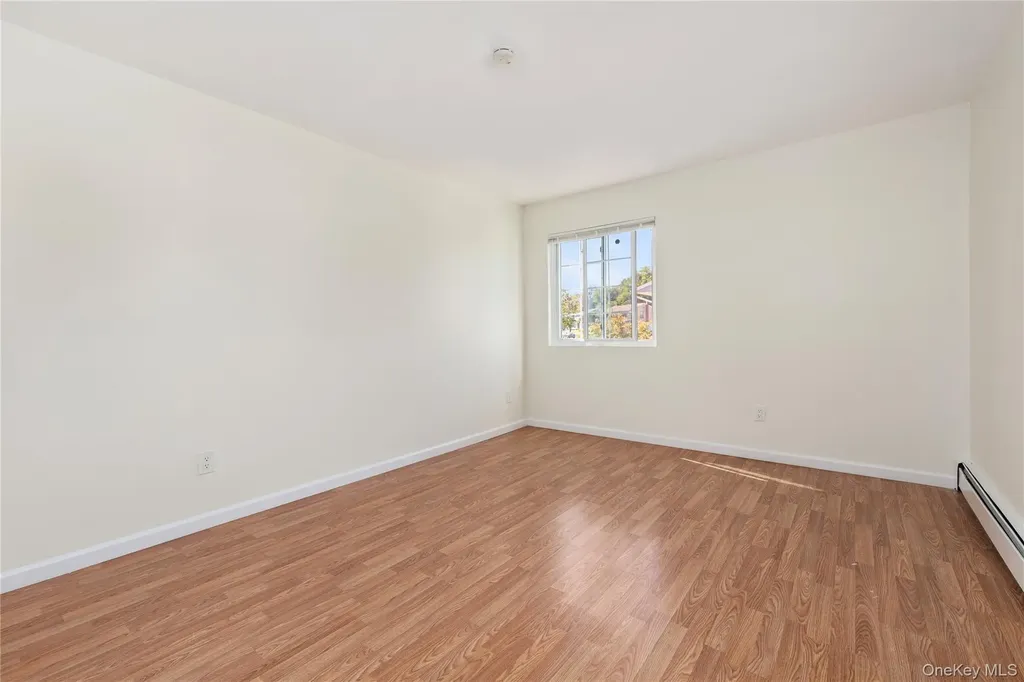 44 Apple Tree Drive Hauppauge NY 11788