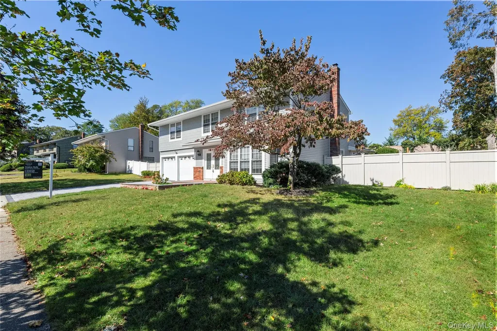 44 Apple Tree Drive Hauppauge NY 11788