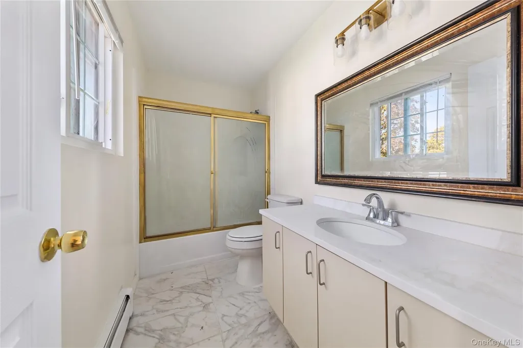 44 Apple Tree Drive Hauppauge NY 11788