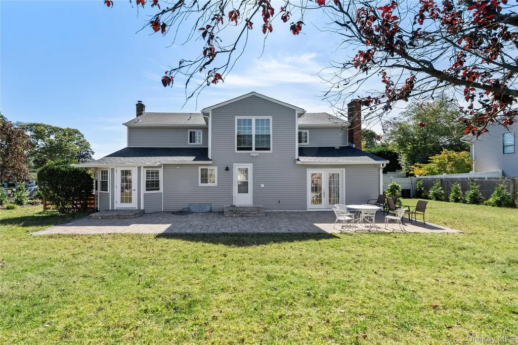 44 Apple Tree Drive Hauppauge NY 11788