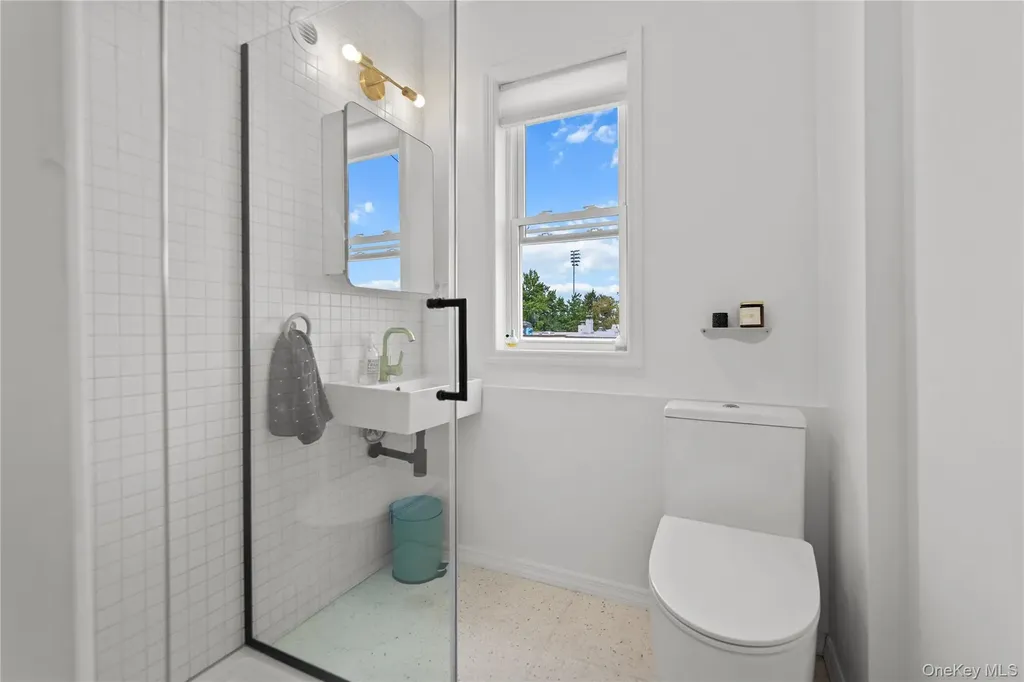 6143 55th Street Maspeth NY 11378
