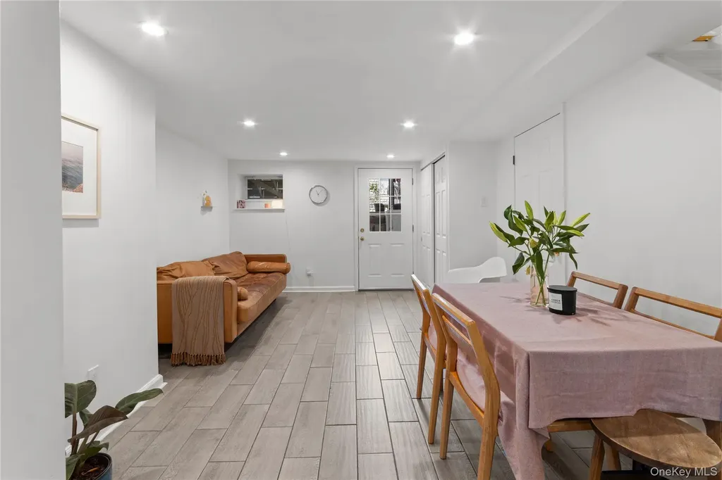 6143 55th Street Maspeth NY 11378