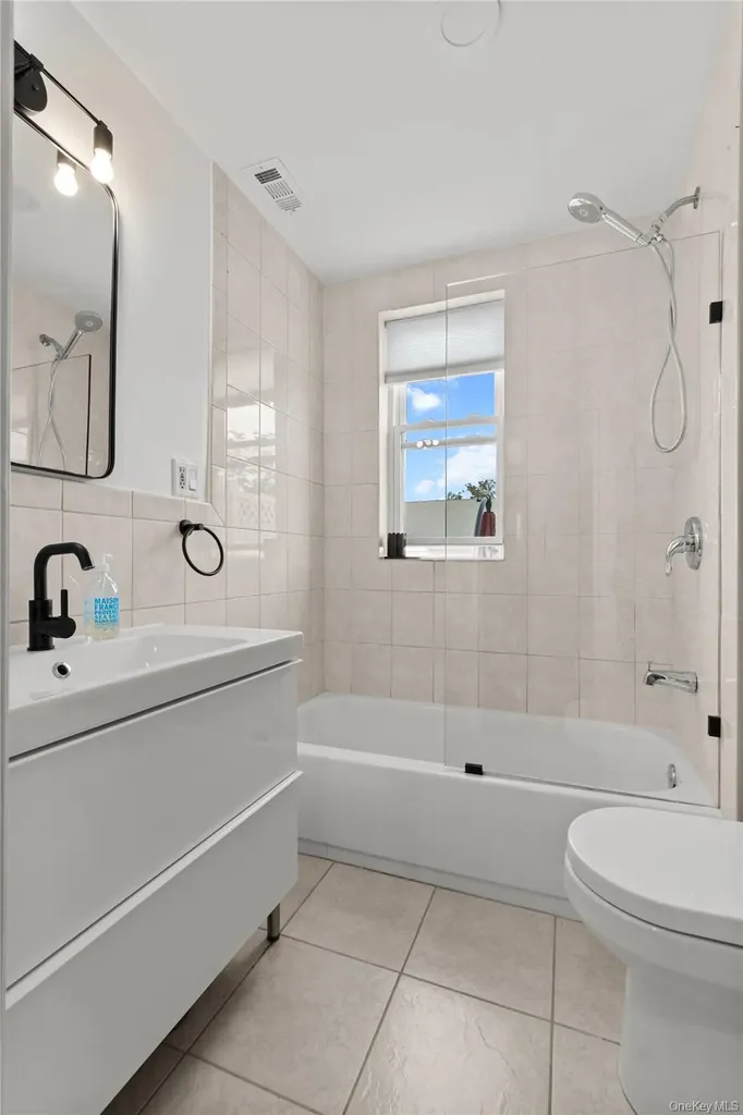 6143 55th Street Maspeth NY 11378