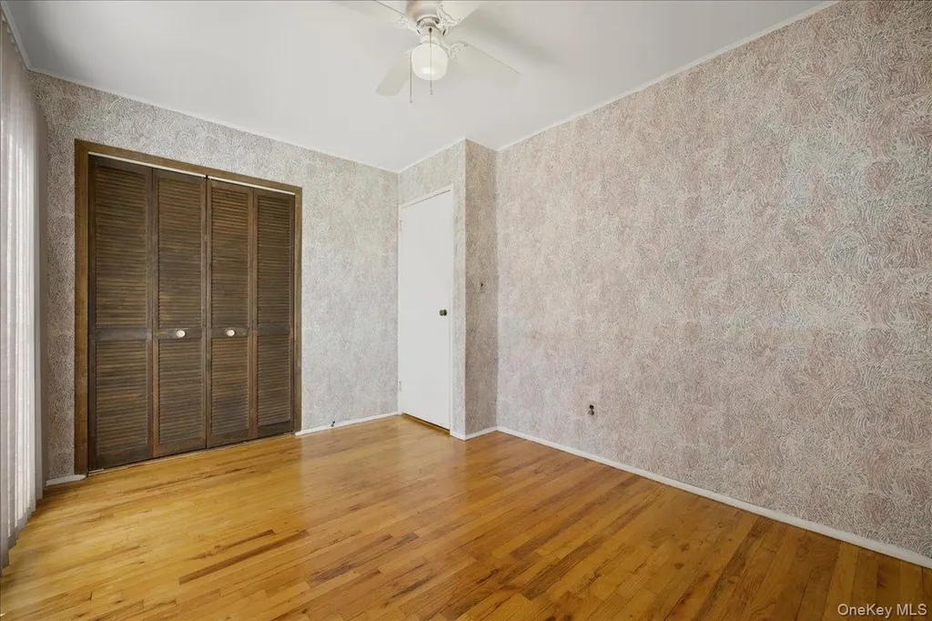 2846 Walter Road Wantagh NY 11793