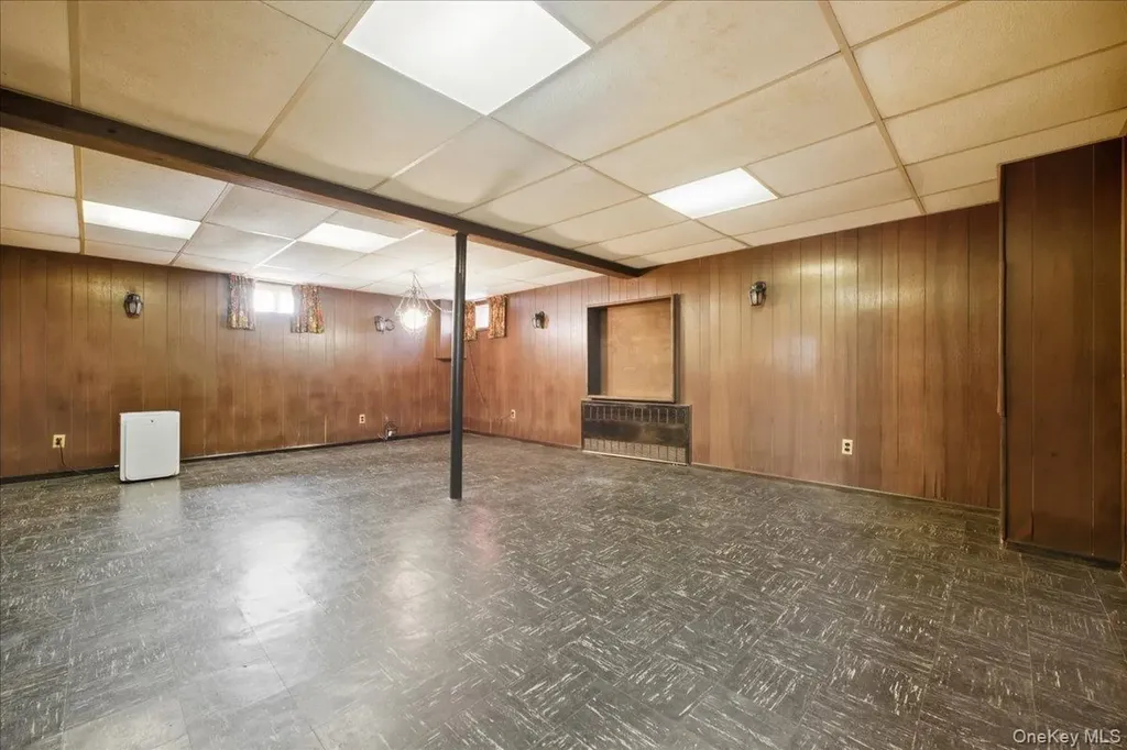 2846 Walter Road Wantagh NY 11793