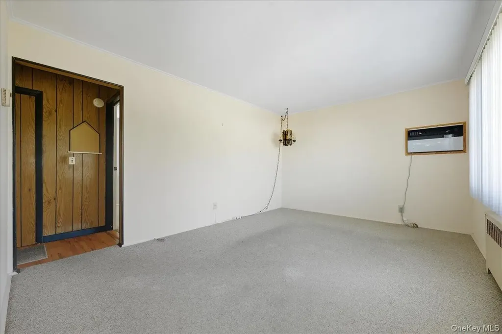 2846 Walter Road Wantagh NY 11793