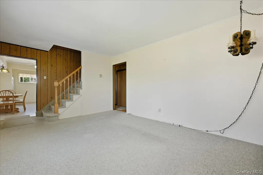 2846 Walter Road Wantagh NY 11793
