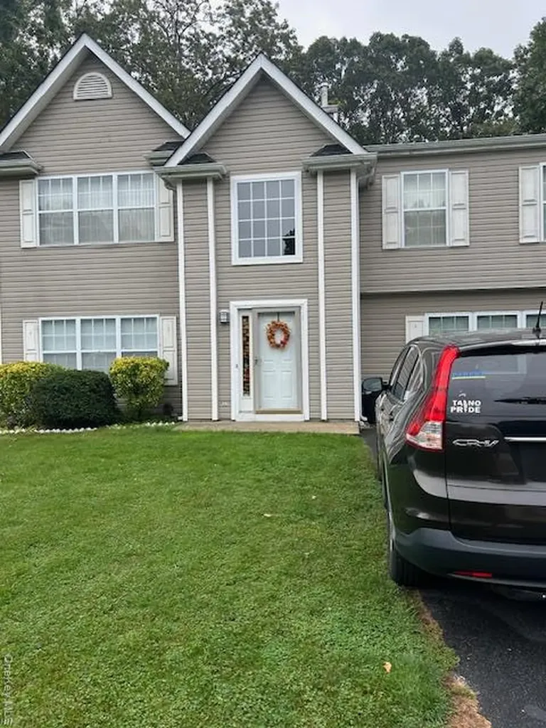 55 Chardonnay Drive Coram NY 11727