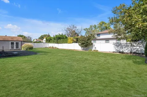 2469 Joseph Court Bellmore NY 11710