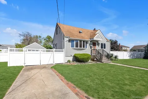 2469 Joseph Court Bellmore NY 11710