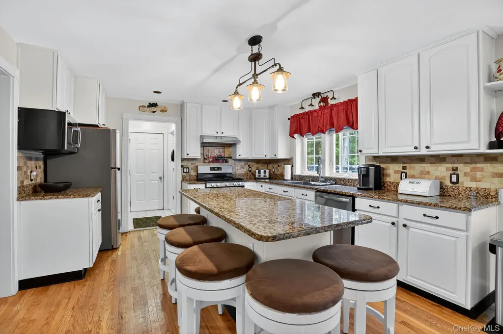 39 W Forest Trail Holmes NY 12531