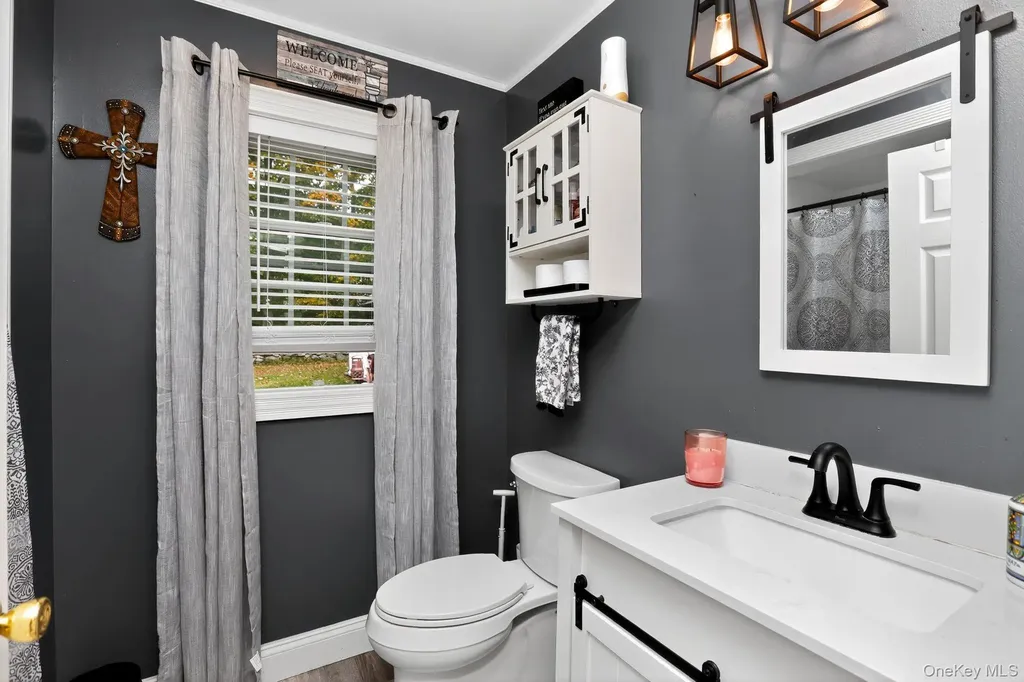 39 W Forest Trail Holmes NY 12531