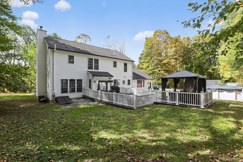 39 W Forest Trail Holmes NY 12531
