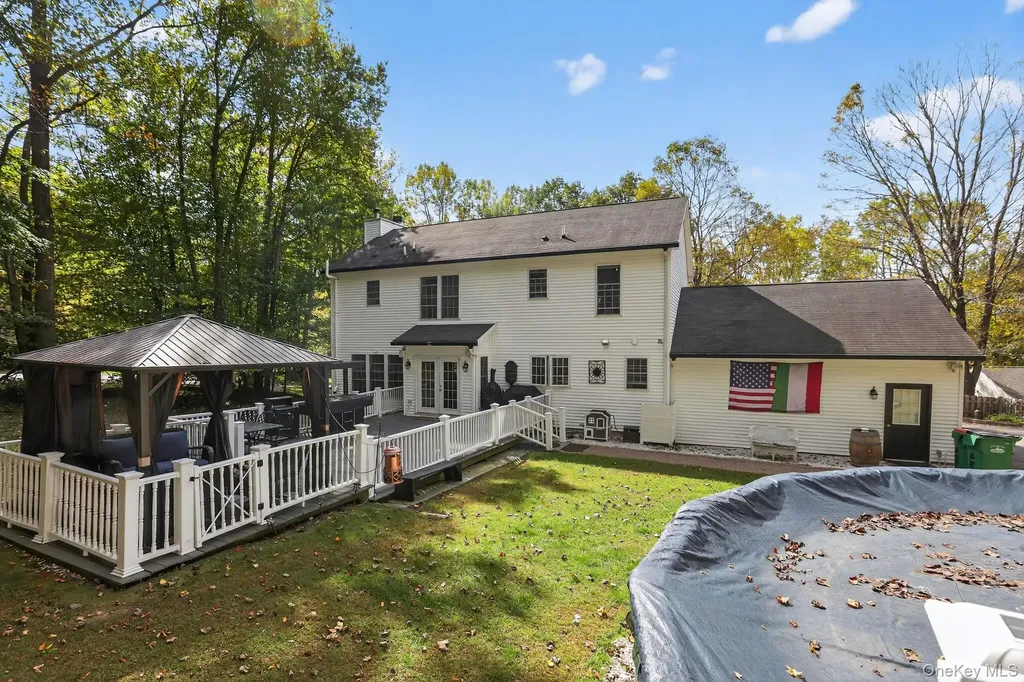39 W Forest Trail Holmes NY 12531