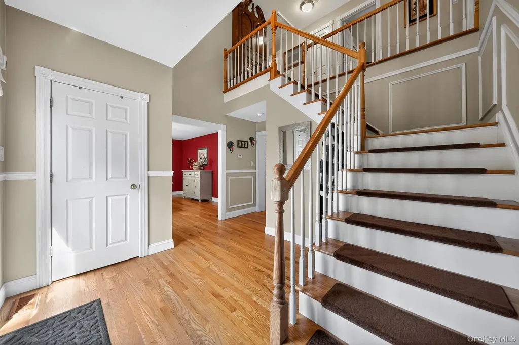 39 W Forest Trail Holmes NY 12531