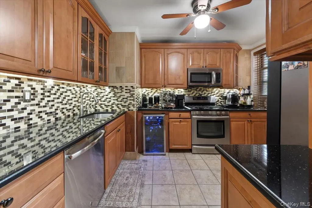 5 Sadore Lane Yonkers NY 10710