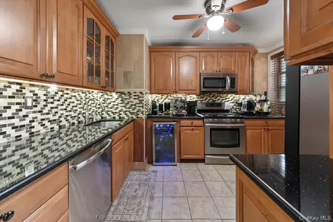 5 Sadore Lane Yonkers NY 10710